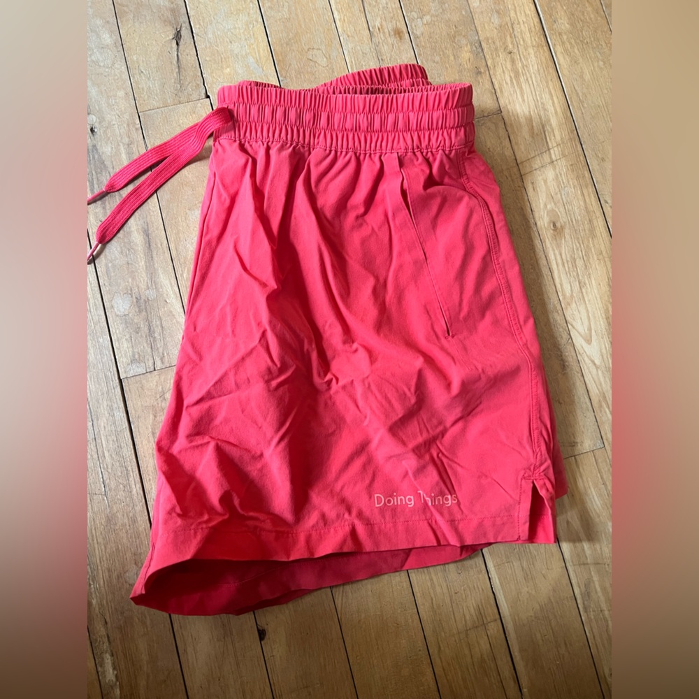 Outdoor Voices Athletic Shorts Size Women’s Medium